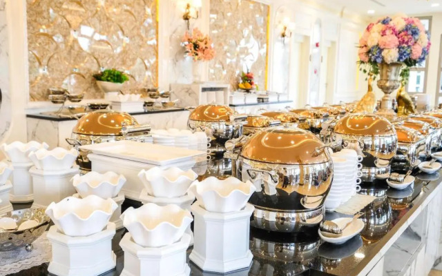 LK Grand Empire Pattaya