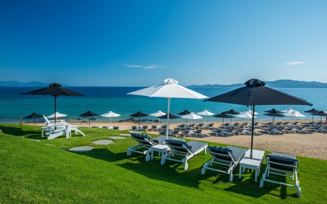 Avaton Luxury Beach Resort - Relais & Chateaux