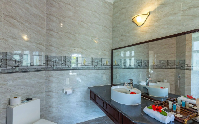 Hoi An Riverside Resort & Spa