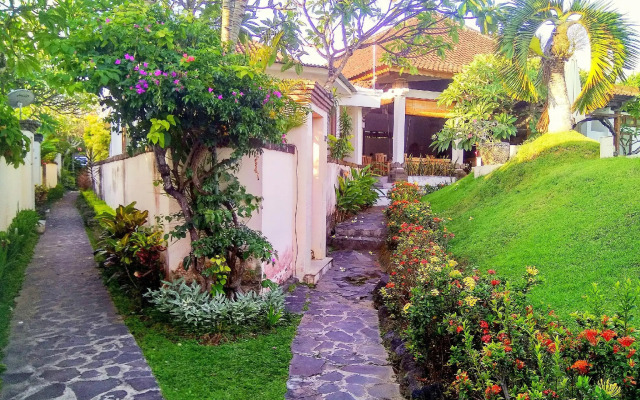 Nipuri Hotel
