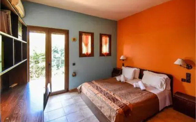 Holiday Home Finikia With Hot Tub I