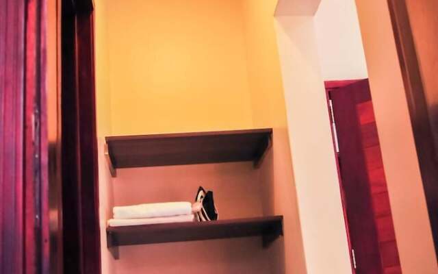 Kampala Suites