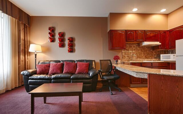Best Western Plus Hannaford Inn & Suites