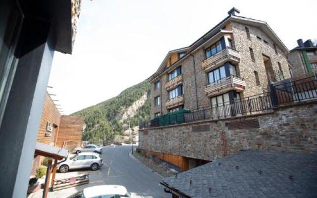 Apartamentos Canillo Ribagrossa 3000