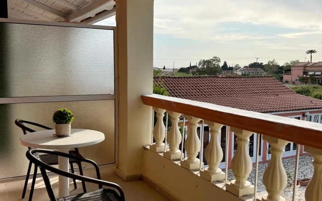 Elena Pool Apartments