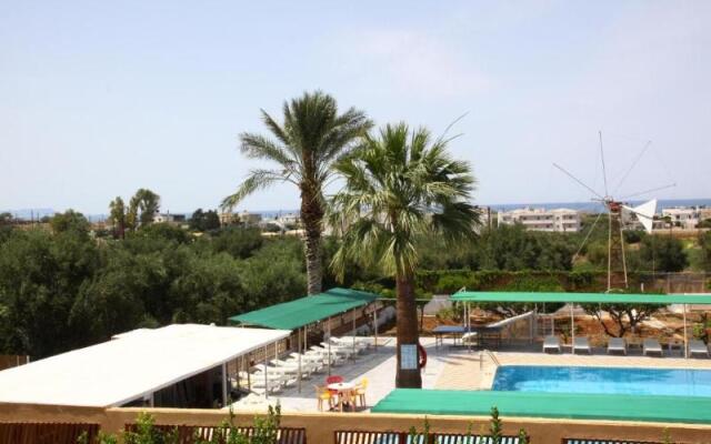 Triton Gardens Hotel