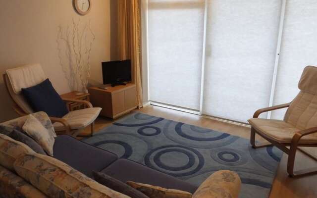 Strandways Court 12A