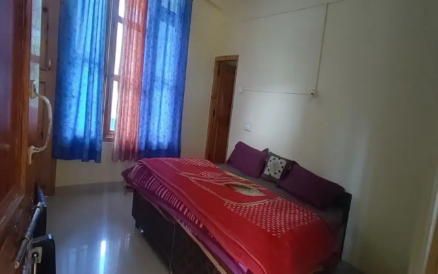 New Brahma Guesthouse
