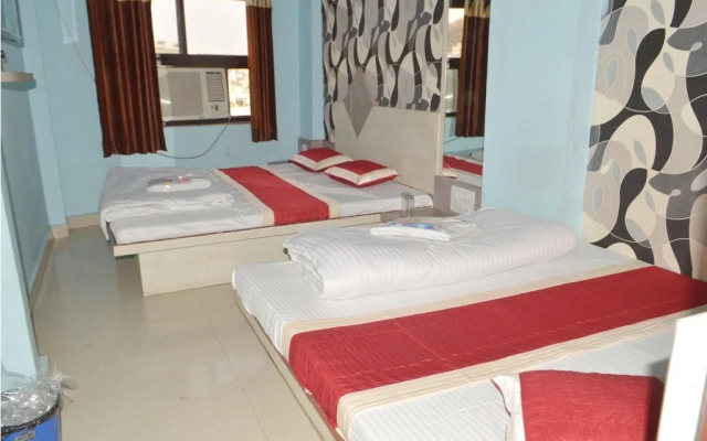 Hotel Sukh Suvidha Inn