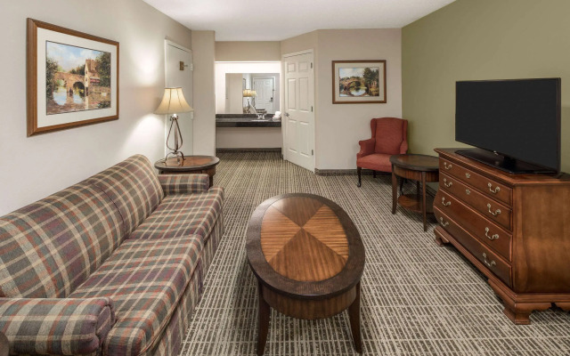 Baymont by Wyndham Cleveland