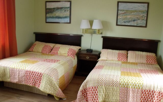 Motel & Restaurant De La Plage