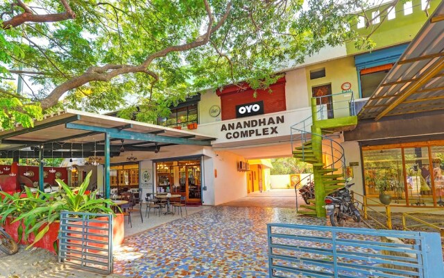 Oyo 822990 Dhanas Best Ambience