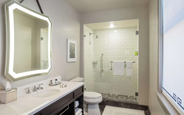 The Virginian Lynchburg Curio Collection By Hilton