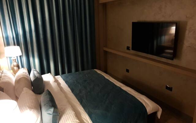 Home Boutique Hotel