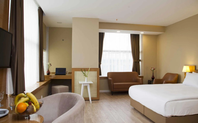 Grand Plaza Hotel