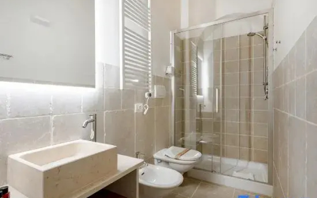 Palazzo della Torre 201– Modern Historic Apartment
