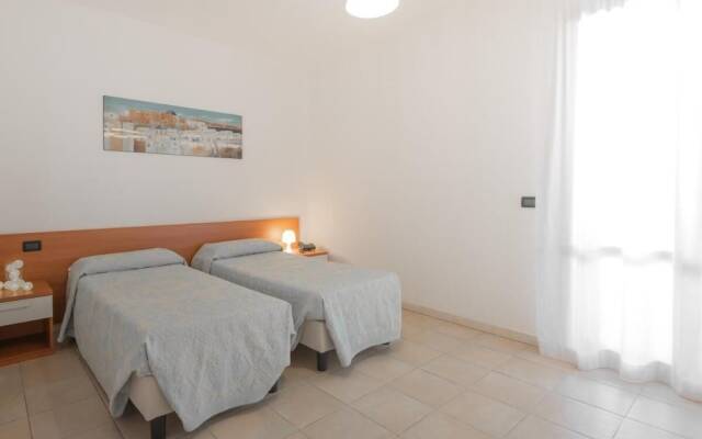Stylish Residence Le Fontane 2 Bedroom Apartment Sleeps 6 Persons Num2508