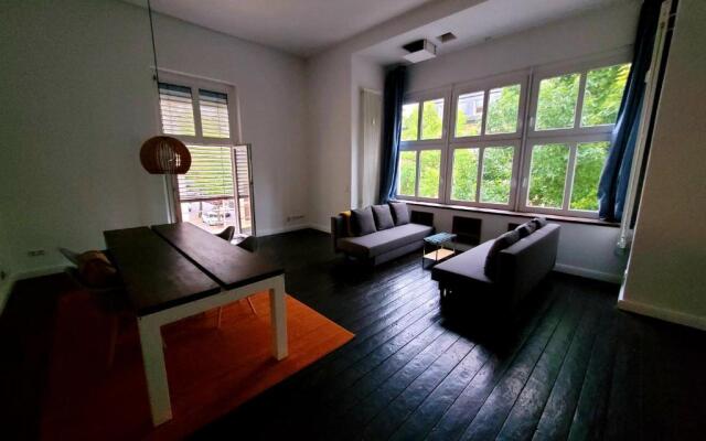 Architekten-Wohnung Kaiserviertel Innenstadt 110m2 Haustier moeglich - traumhaft