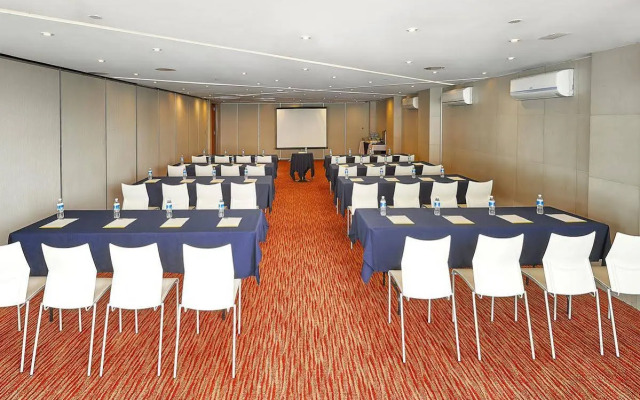 Отель City Express Ciudad de México Alameda