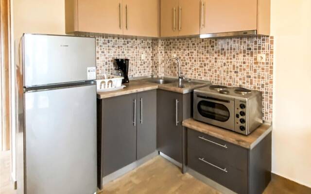 Stunning Apartment in Nafpaktos With Wifi and 2 Bedrooms