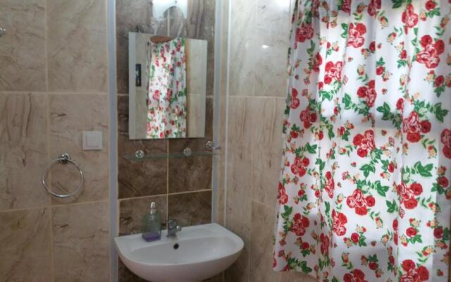 Esralina Bungalows Cıralı