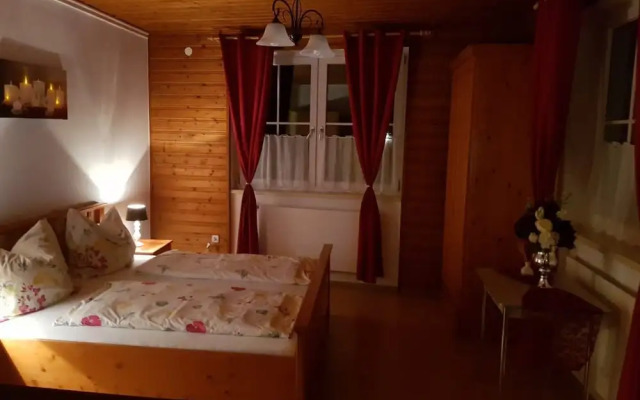 Taverna Kostalui Gasthof Pension