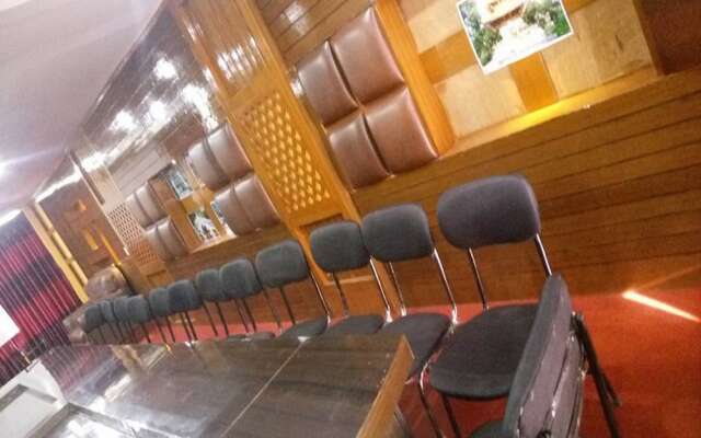 Hotel Anmol