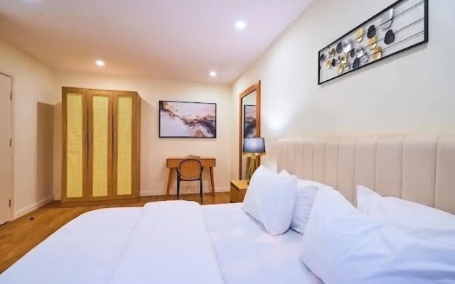Stone House Apartment