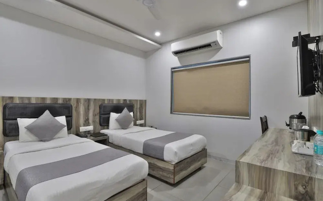 Hotel Limra by OYO