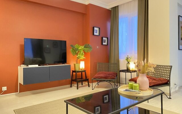 Missafir Modern Flat With Balcony on Bagdat Street