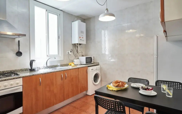 BeBarceloner Eixample Apartments