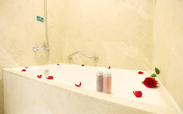 Guangzhou YiHe Apartment