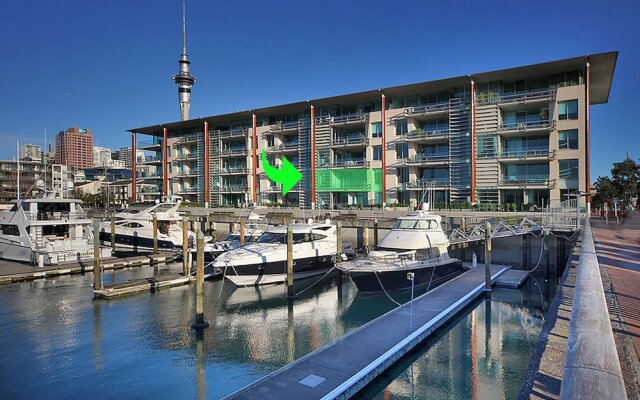 QV Living waterfront 773