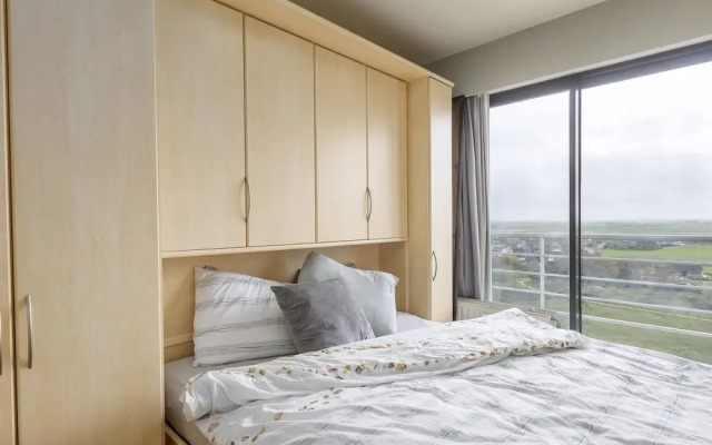 Apartment on the 8th Floor With Terrace