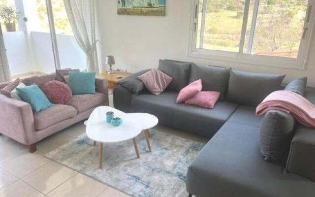 Peyia Valley Apartment