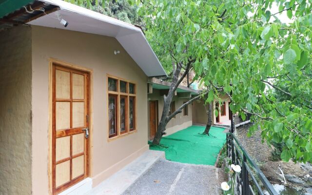 OYO 14216 Benog Wildlife Resort