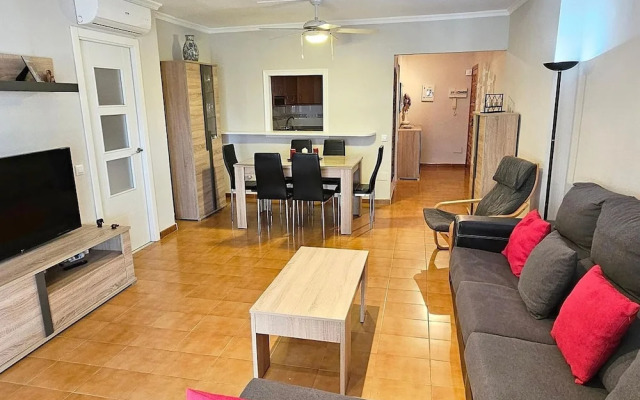 Nice Property With Shared Pool and Terrace