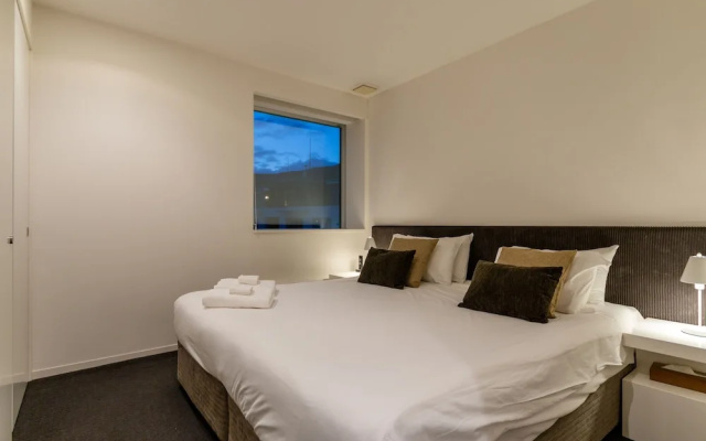 Kira Kira Suites by H2 Life