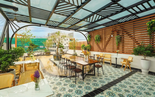 Gilson Hanoi Hotel