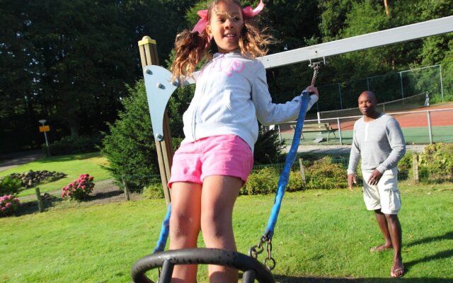 Nice Holiday Home With a Microwave 3 km. From Hellendoorn