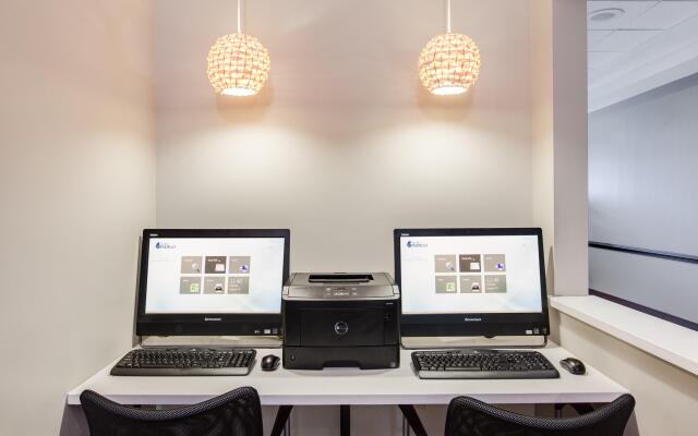 Hotel Indigo Chicago-Vernon Hills by IHG