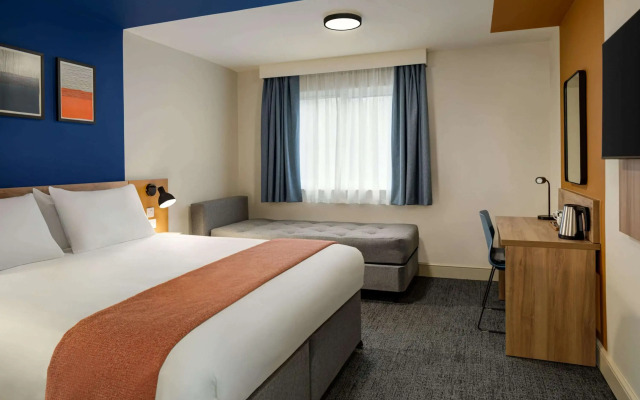 Days Inn by Wyndham Chesterfield Tibshelf