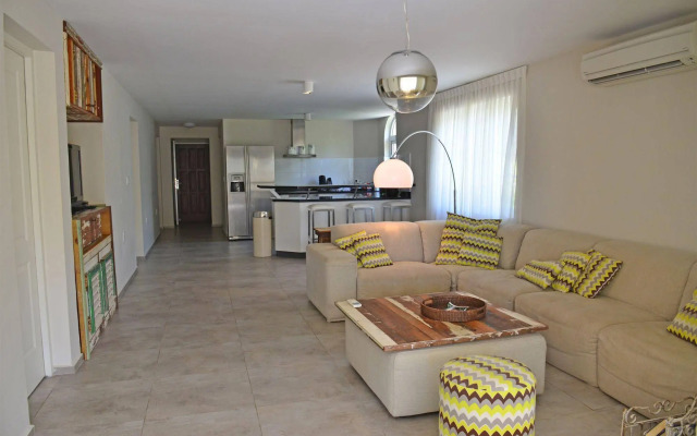 Dolphin Suites & Wellness Curacao