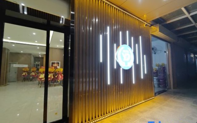 Yiduo Smart Hotel