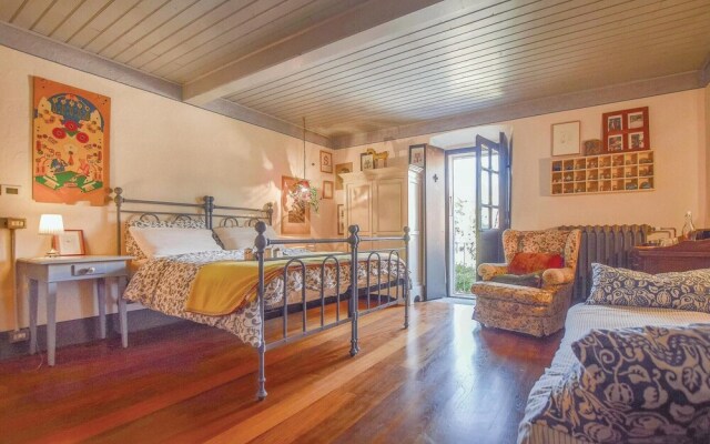 Nice Home in Pella -no- With 3 Bedrooms and Wifi