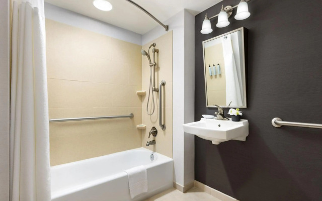 Courtyard by Marriott Atlantic City Beach Block