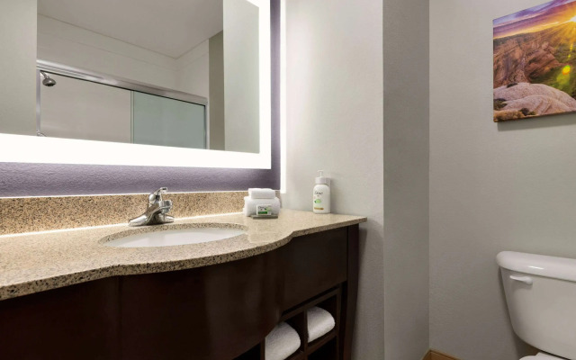 La Quinta Inn & Suites by Wyndham Dumas