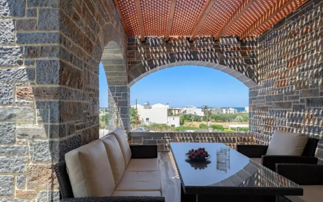 Turtulli Castle Stone Villa 2 - Private Pool Oasis