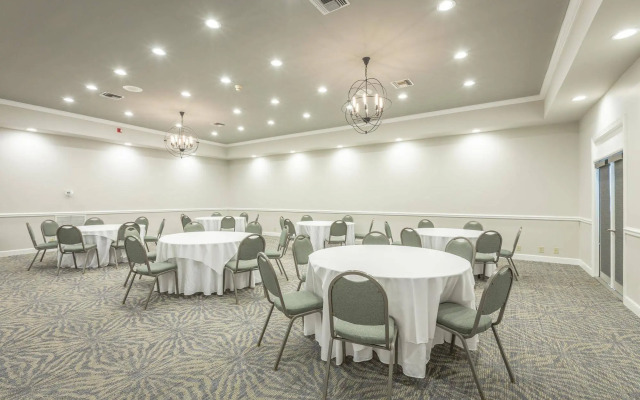 Best Western Plus St. Simons