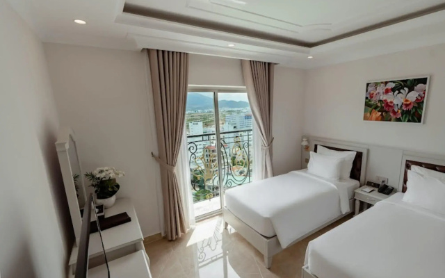 Mercure Nha Trang Beach
